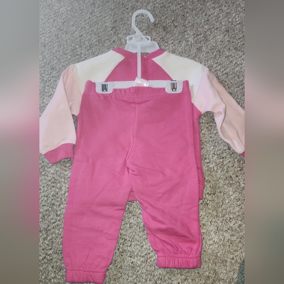 Hello Kitty Pink Kids Matching Set - Picture 2 of 2